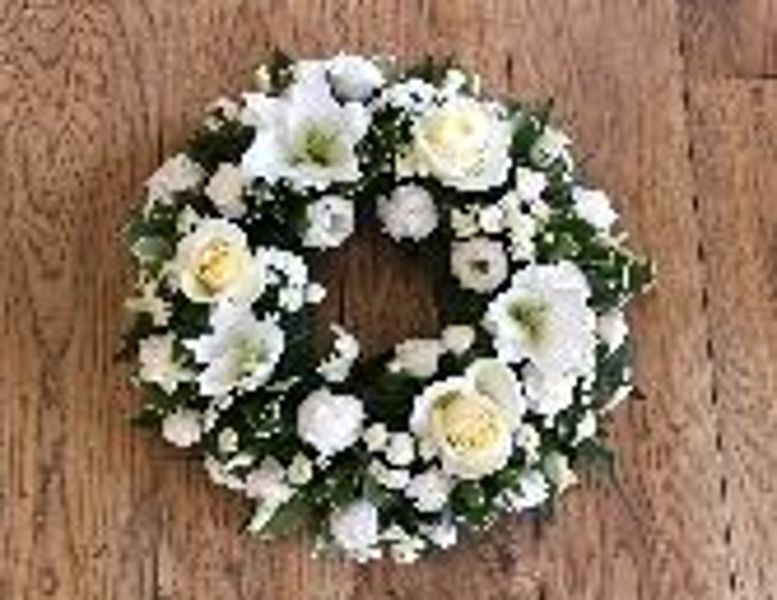 White Loose Wreath