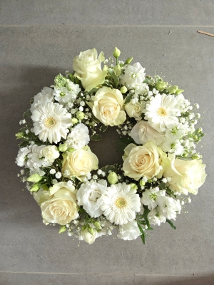White Loose Wreath