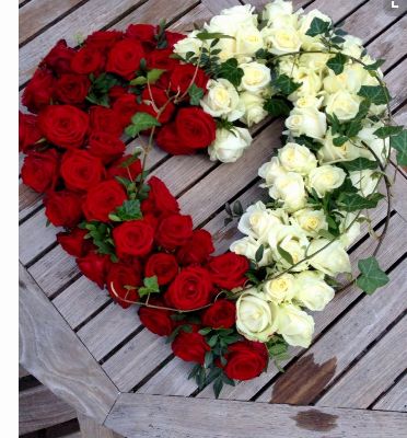 Loose Open Rose Heart