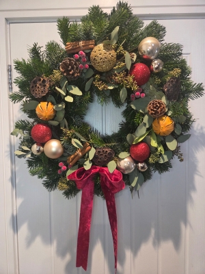 Merry Luxury Door Wreath