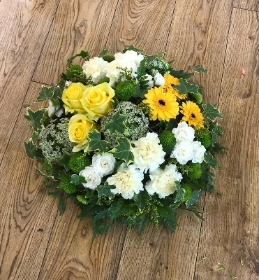 Woodland posy