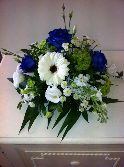 Blue and white posy