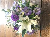 Lilac and white posy