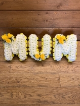 Yellow and white based mum